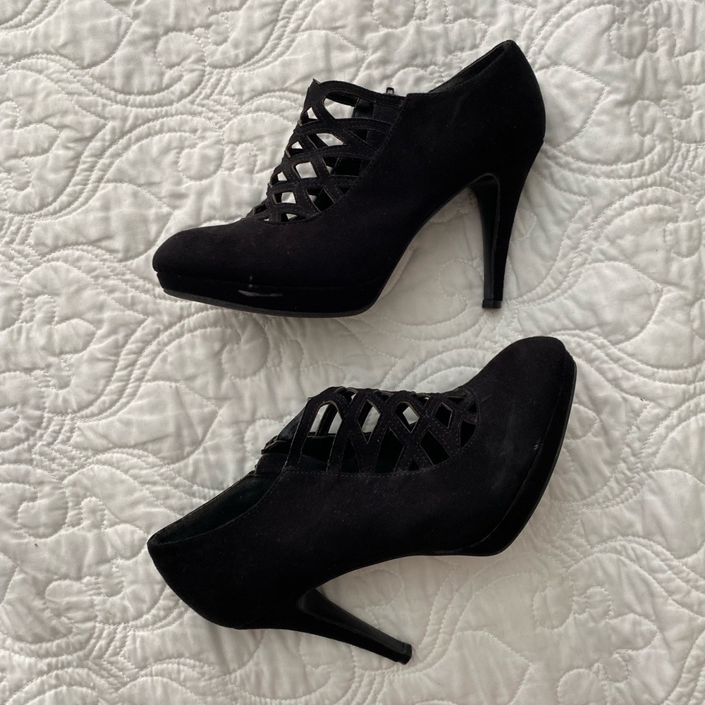 Black party heels